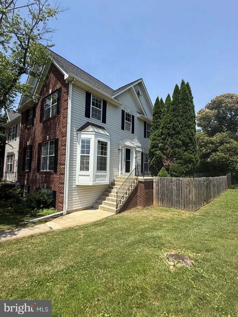 2215 Tidal View Garth