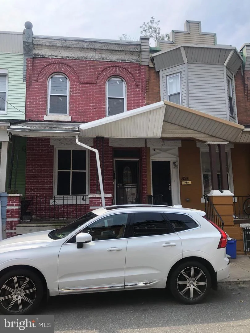 3236 Fontain Street