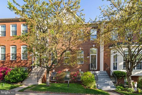 Townhouse in Alexandria VA 5543 Jowett COURT.jpg