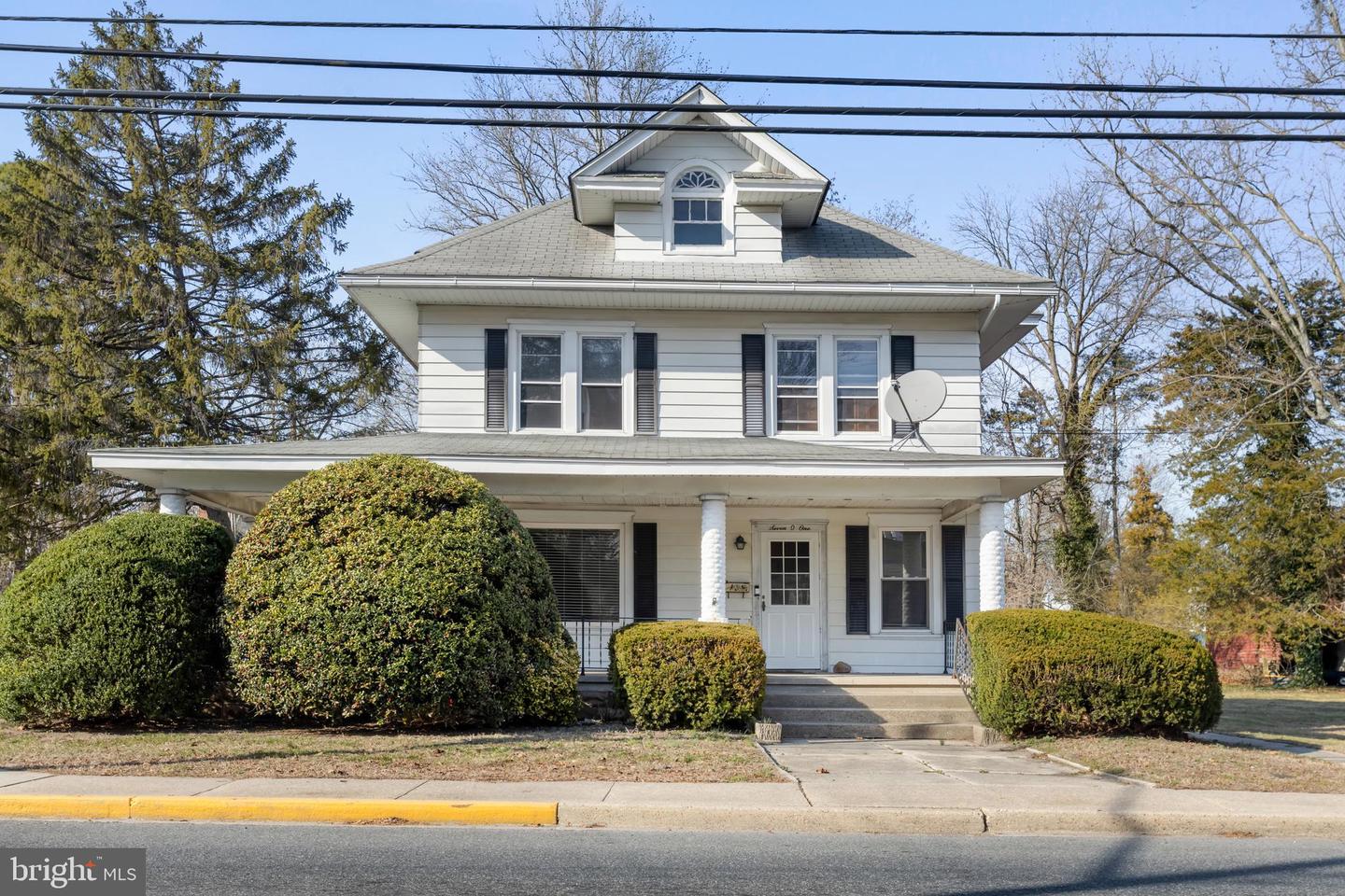 Listing image 4