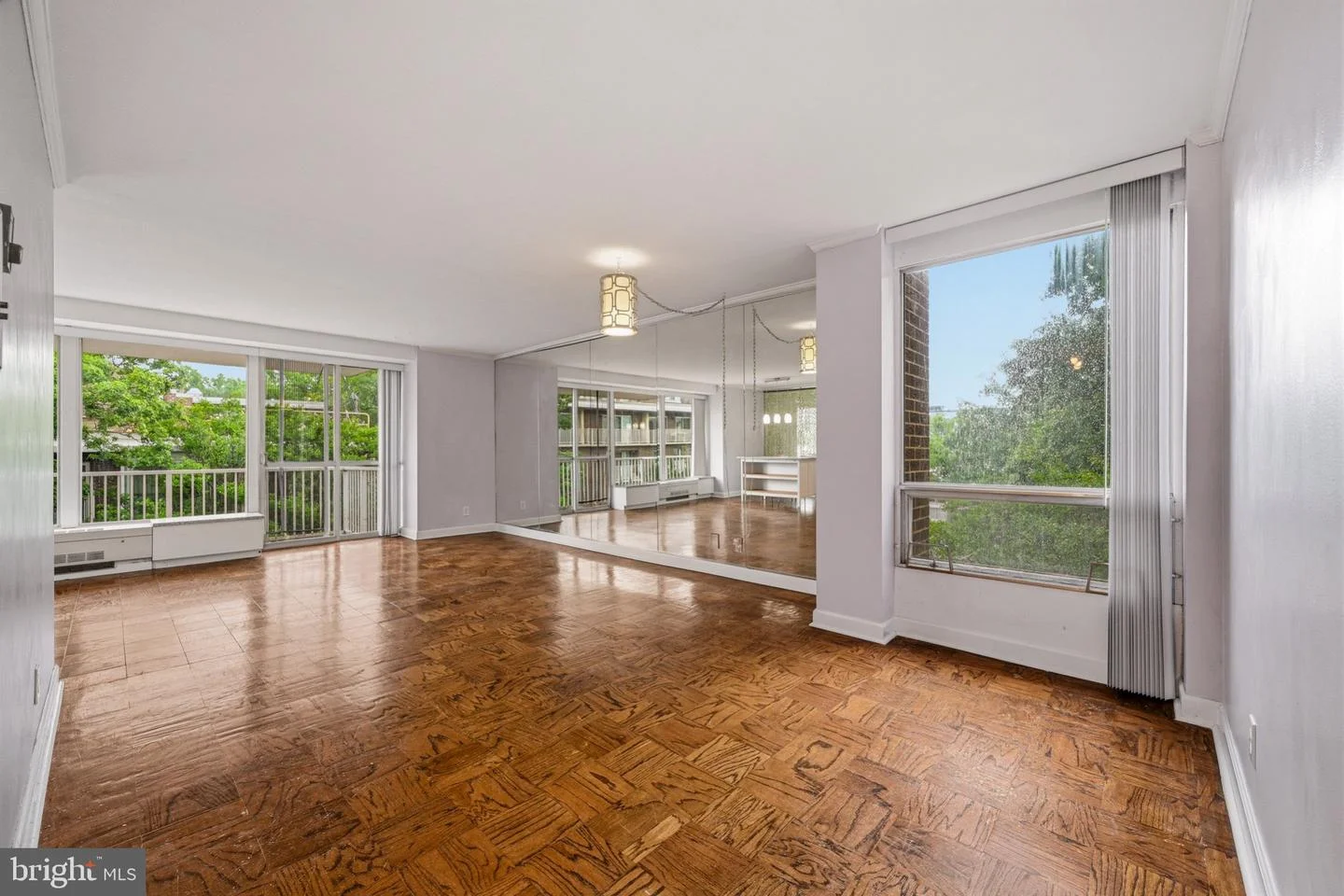 400 O Street SW Unit 402