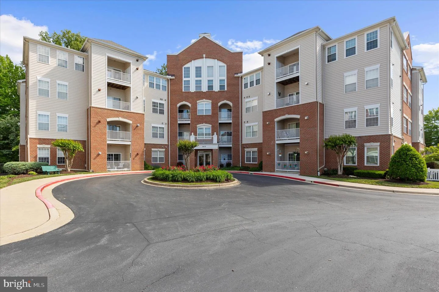 2610 Chapel Lake Drive Unit 404