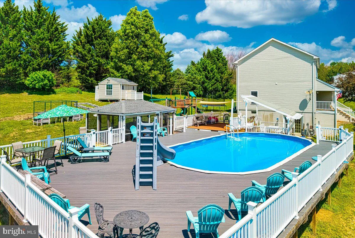 2402 Windisch Drive