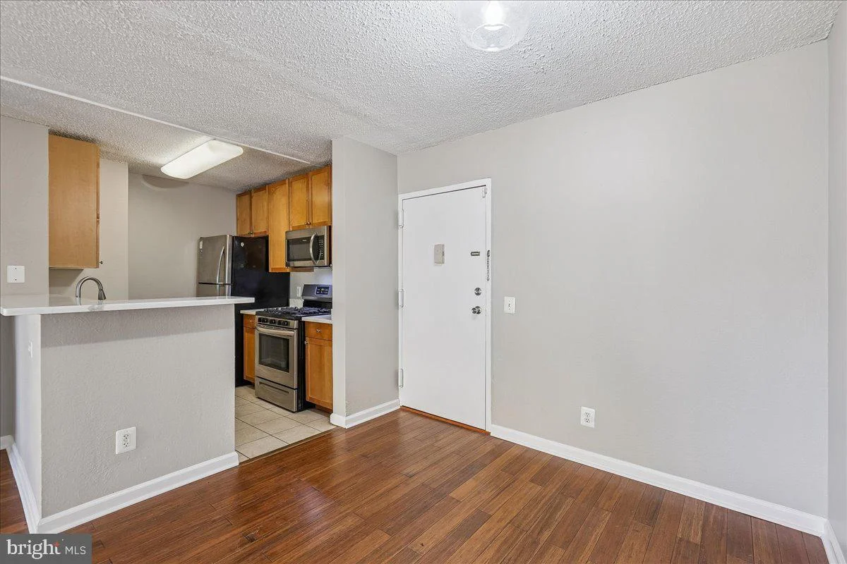 60 S Van Dorn Street Unit 210