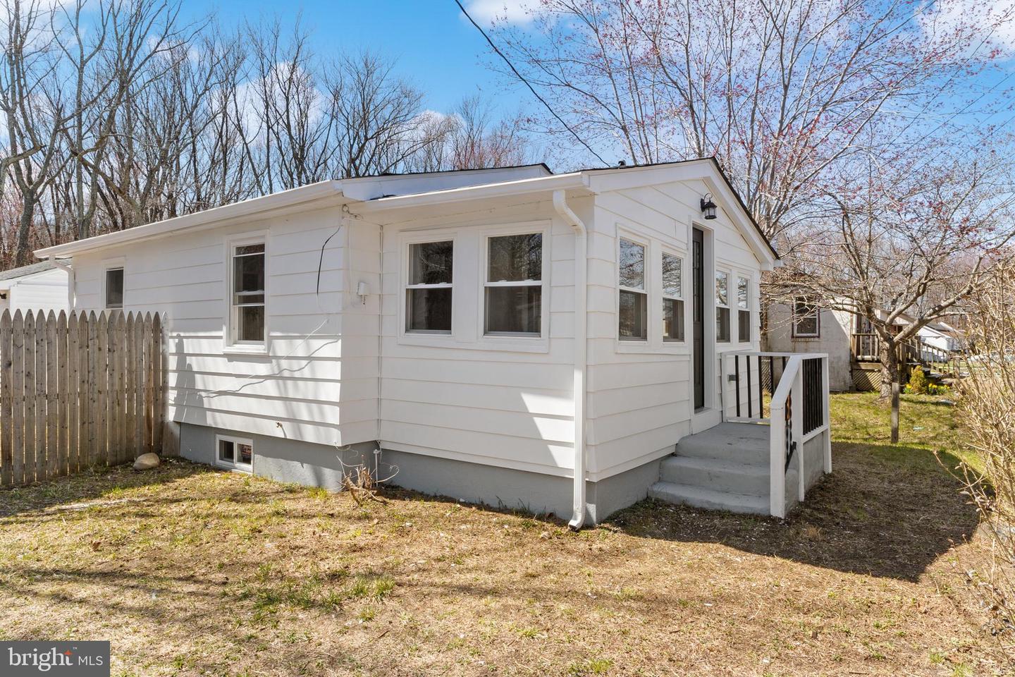 Listing image 1