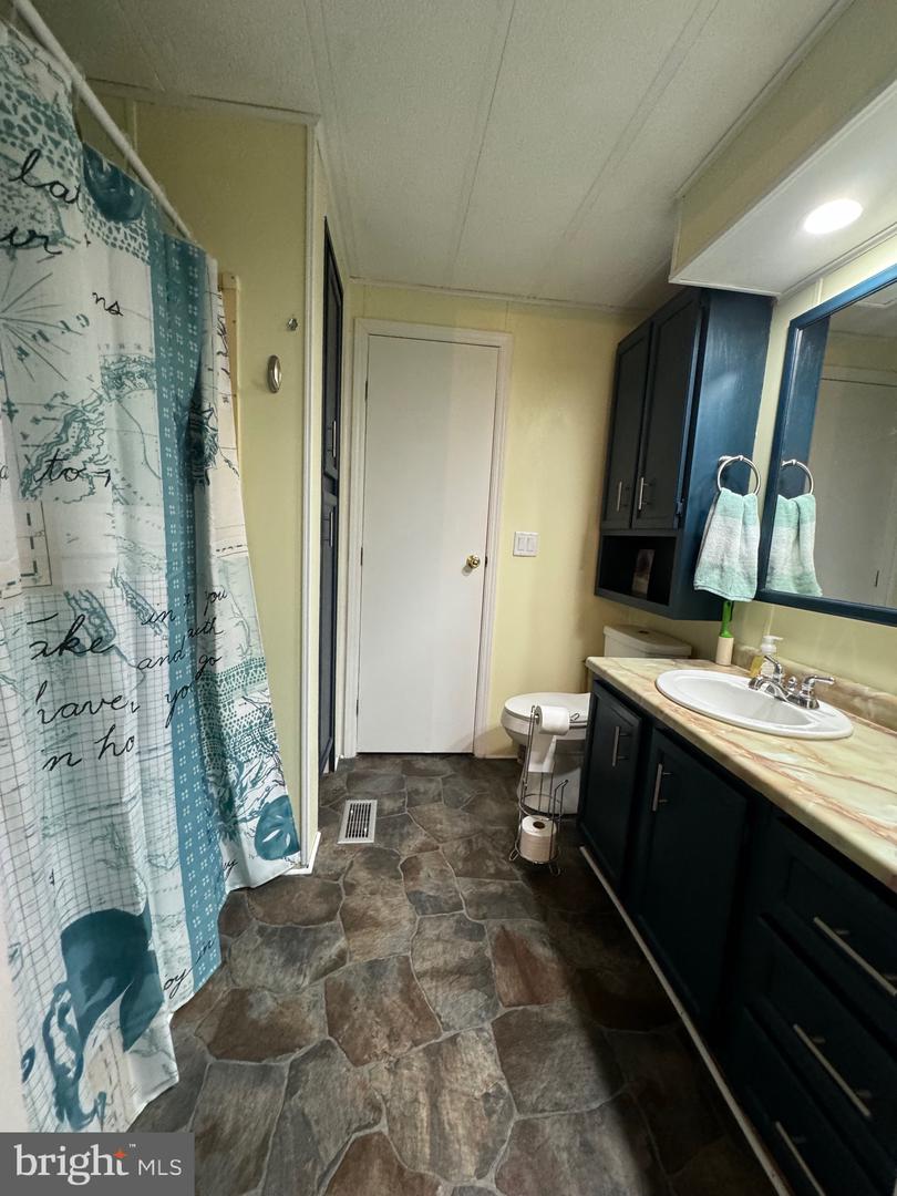 Photo 19 of 22 of 491 N Pilgrim Way mobile home