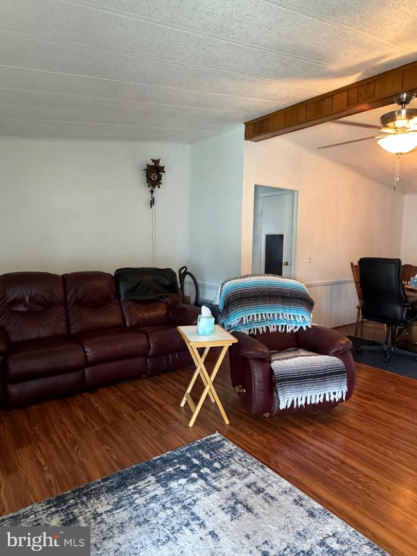 Photo 11 of 22 of 491 N Pilgrim Way mobile home