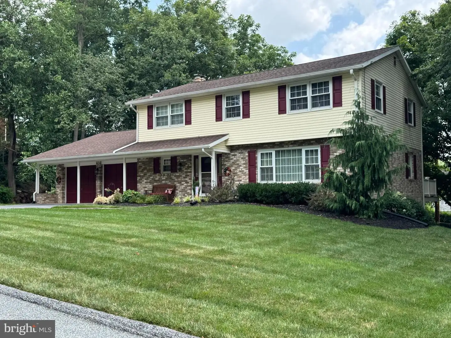 1941 Garnet Road, York, PA, 17403