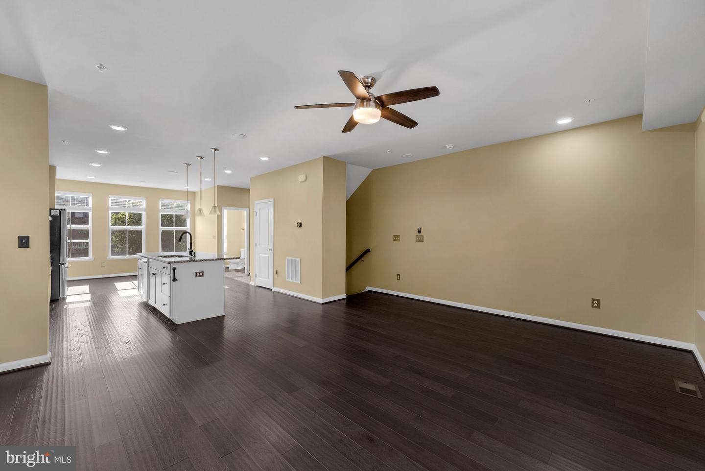 Photo 14 of 49 of 22350 Lucas Ter townhome