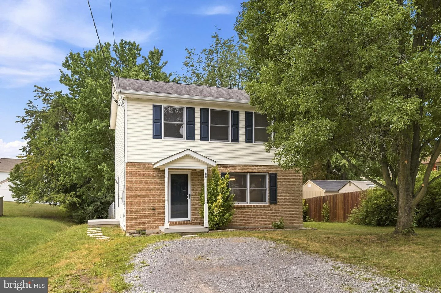 100 Oakmont Circle
