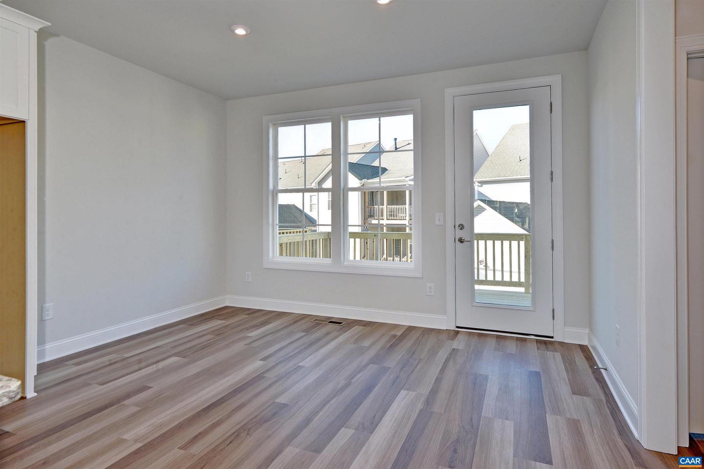 Photo 8 of 24 of 3197 Acadia Dr townhome