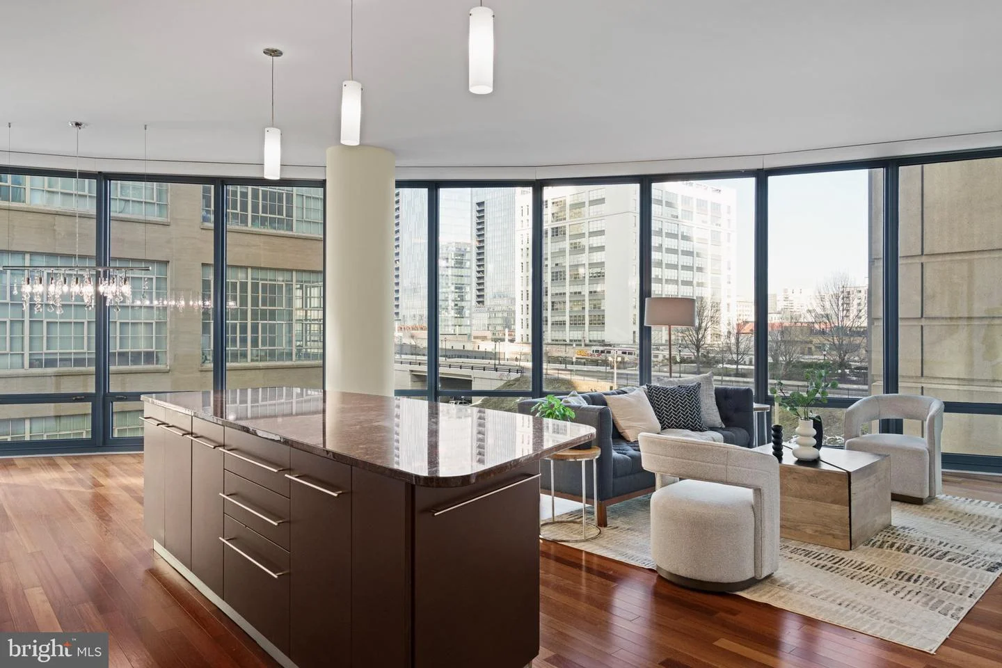 2101 Market Street Unit 302