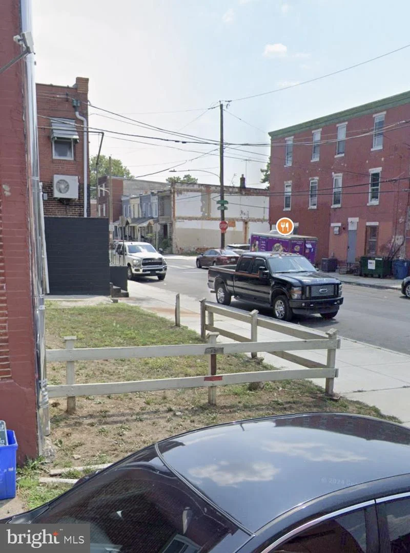 1301 N Farson Street