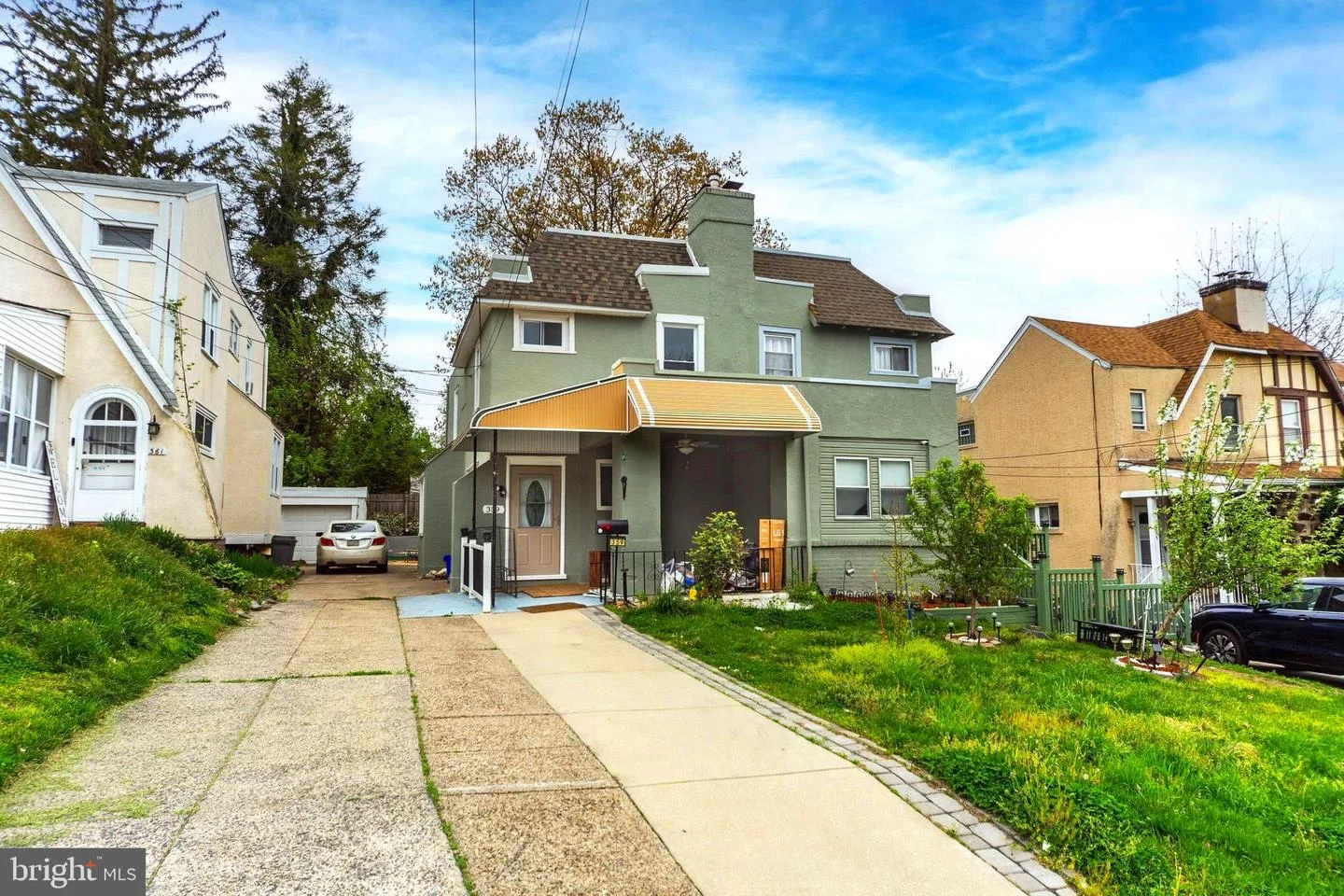 359 Lakeview Avenue
