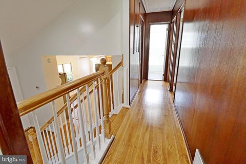 Single Family Residence in Newark DE 606 Banyan ROAD 16.jpg