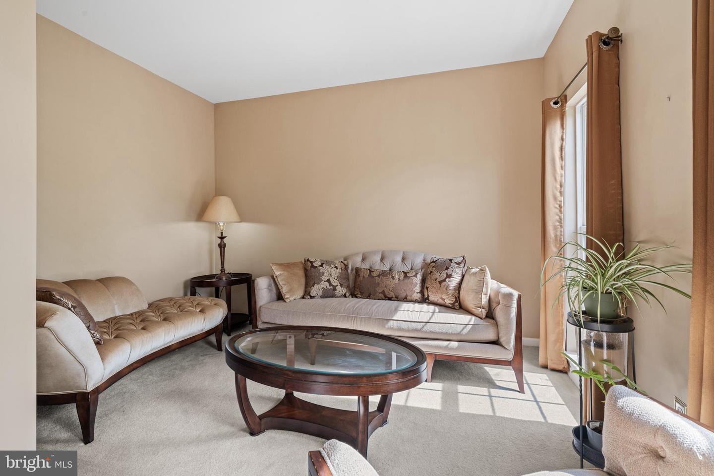 202 Kulp Dr