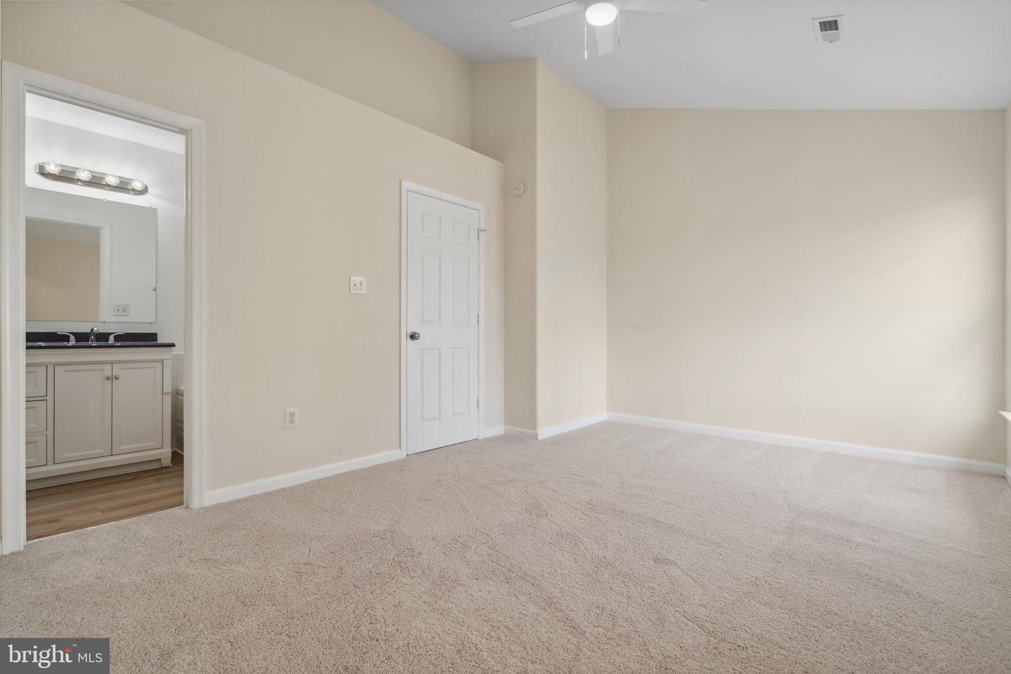Photo 20 of 47 of 21022 Mossy Glen Ter townhome