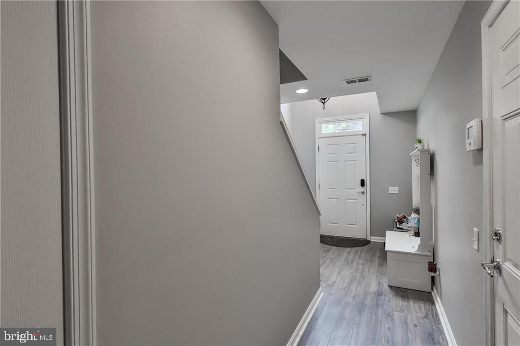 Photo 7 of 50 of 8550 Gateway Rd townhome