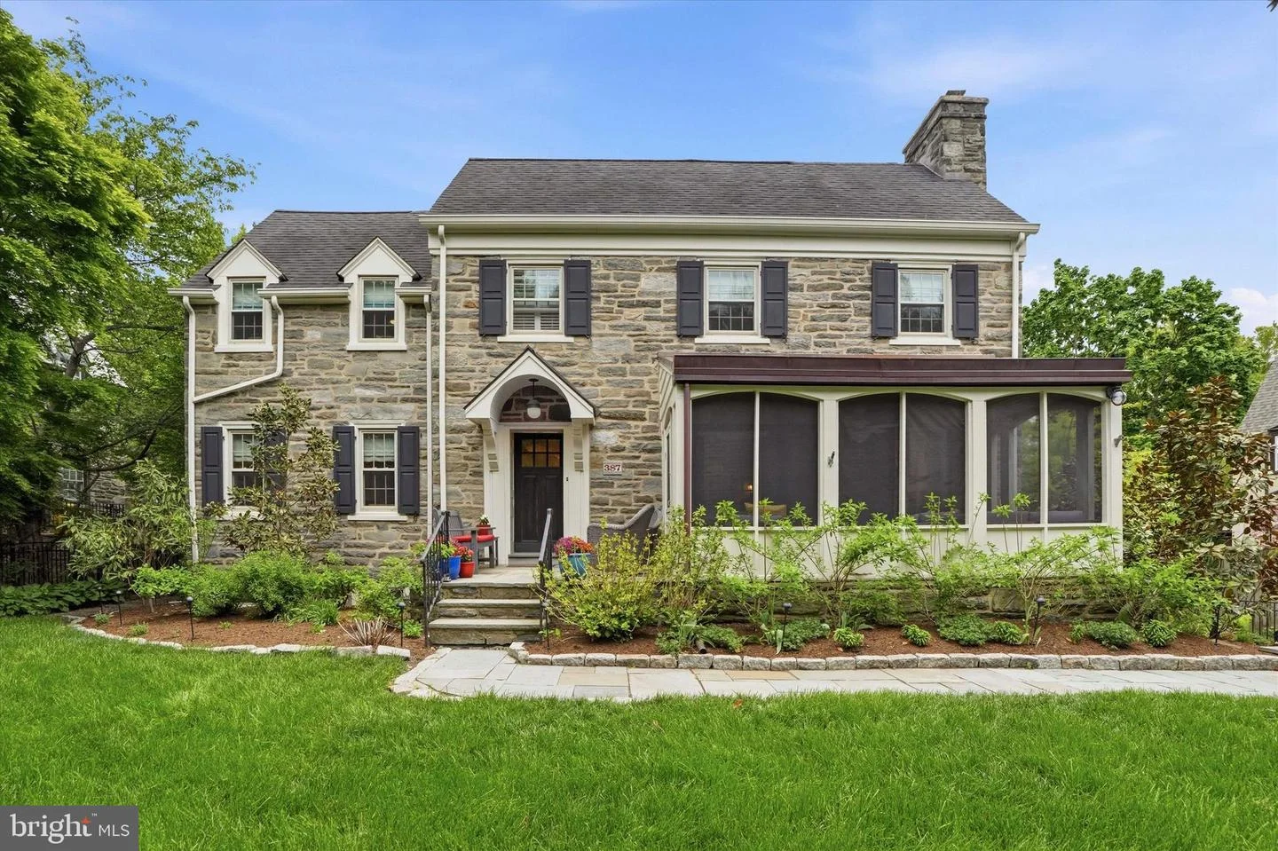 387 Penn Road