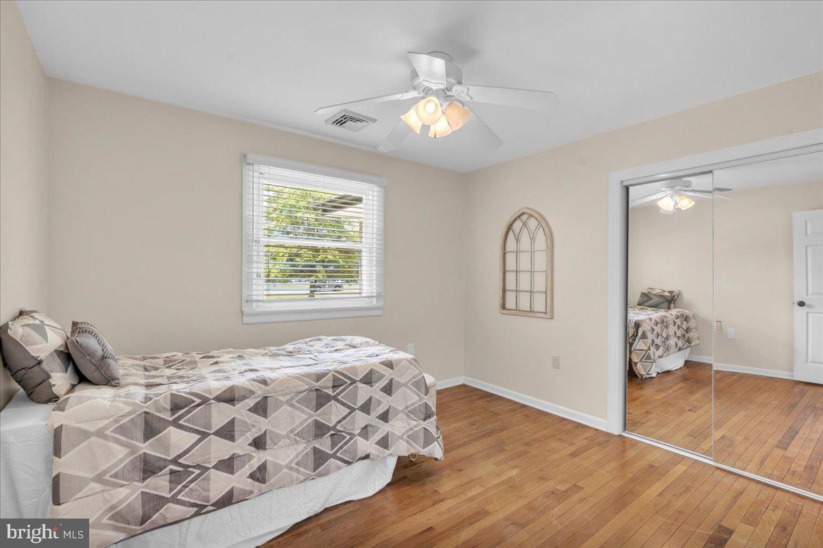 Photo 12 of 35 of 522 Egg Harbor Rd house