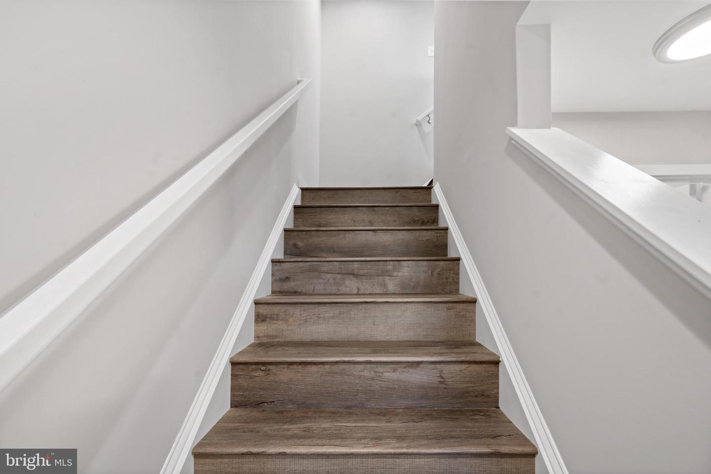 Photo 6 of 25 of 59 Olga Dr townhome