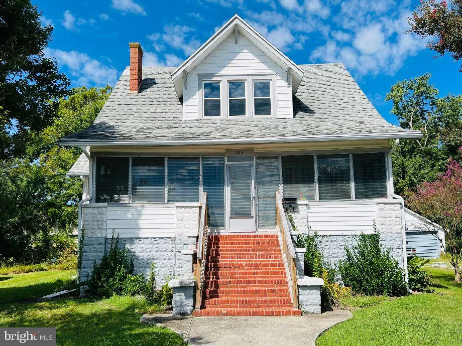 225 N N Somerset Ave Ave