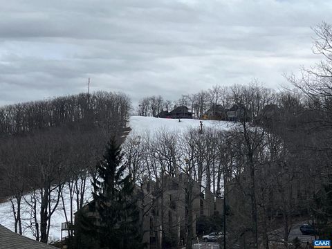 A home in Wintergreen Resort