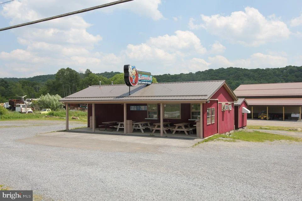 317 Broadway Street, Reynoldsville, PA, 15851