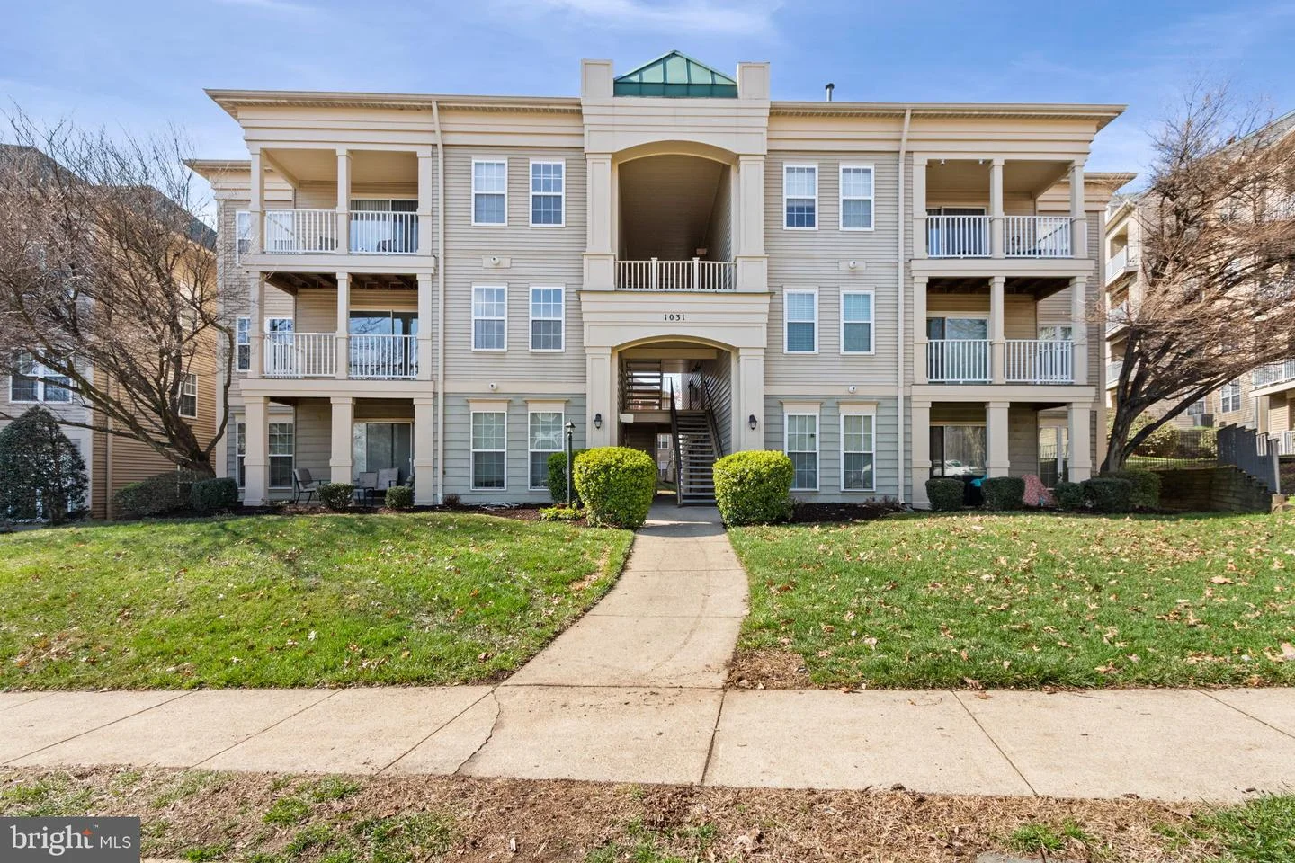 1031 Gardenview Loop Unit 201