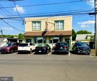 671 N Main Street, Doylestown, PA, 18901