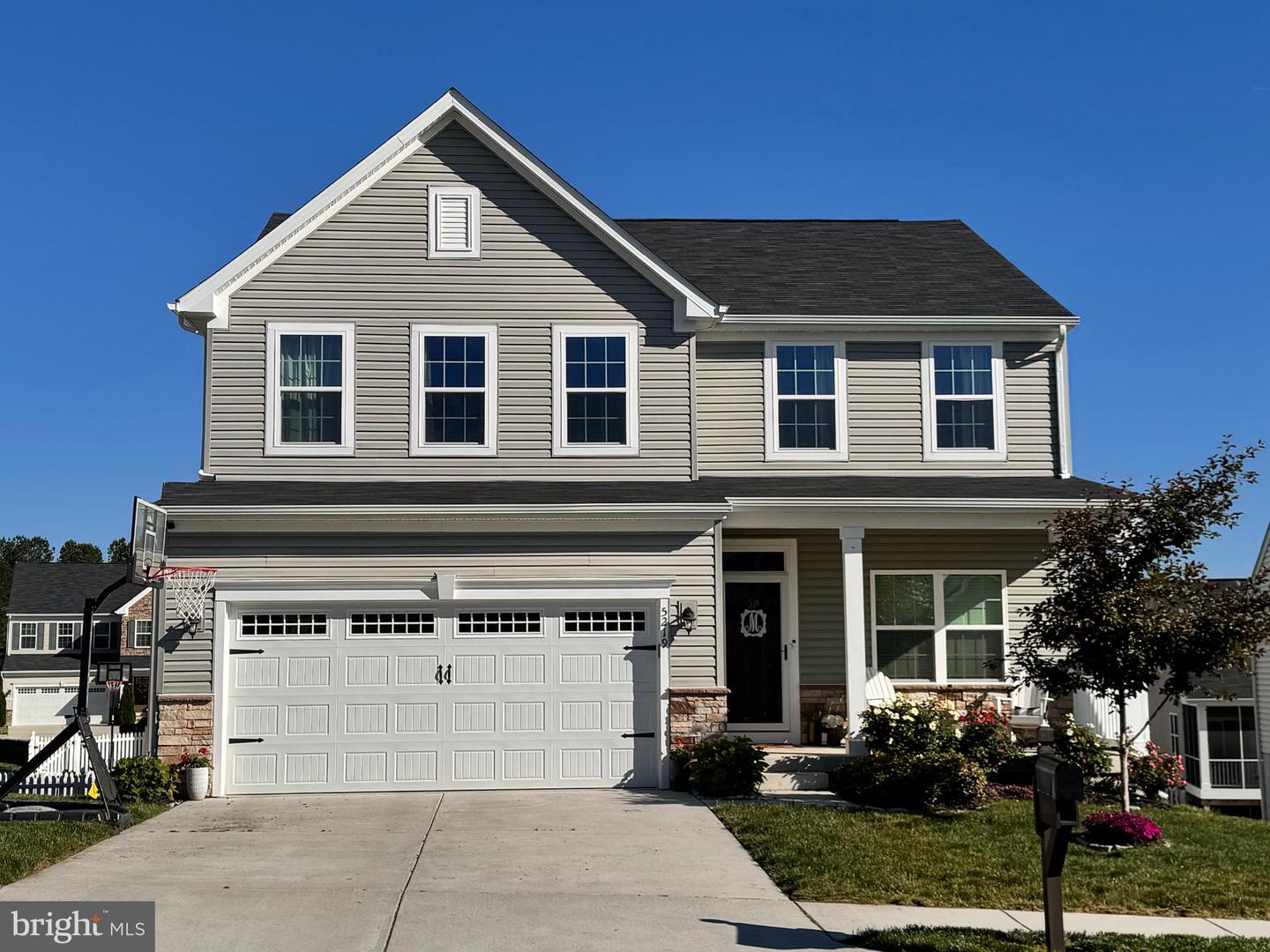 5219 Elk Creek Cir