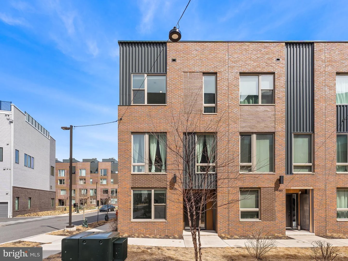 3201 Riseview Walk
