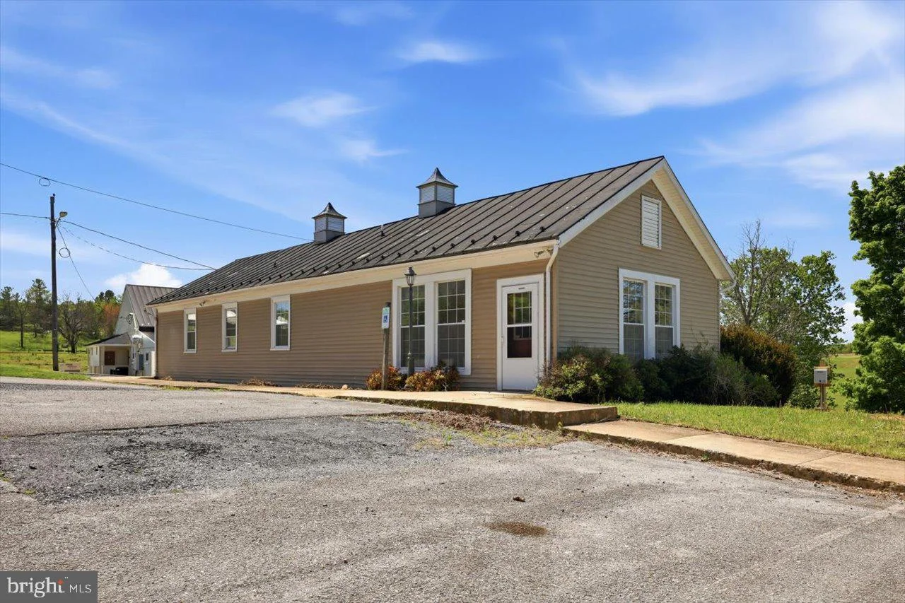 38 Cherry Grove Road Rd