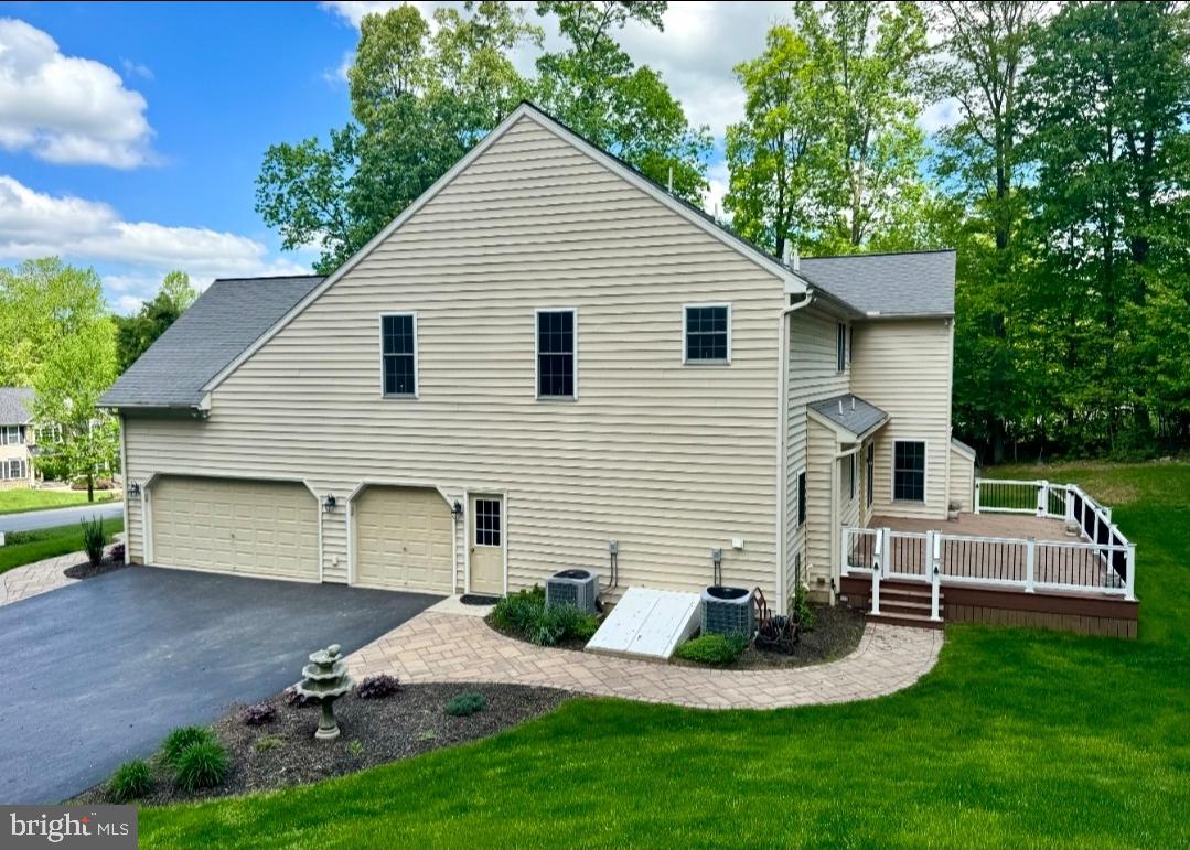 91 Woodland Dr
