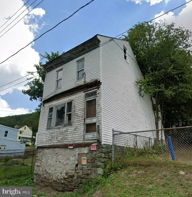 153 Preston Avenue, Girardville, PA, 17935