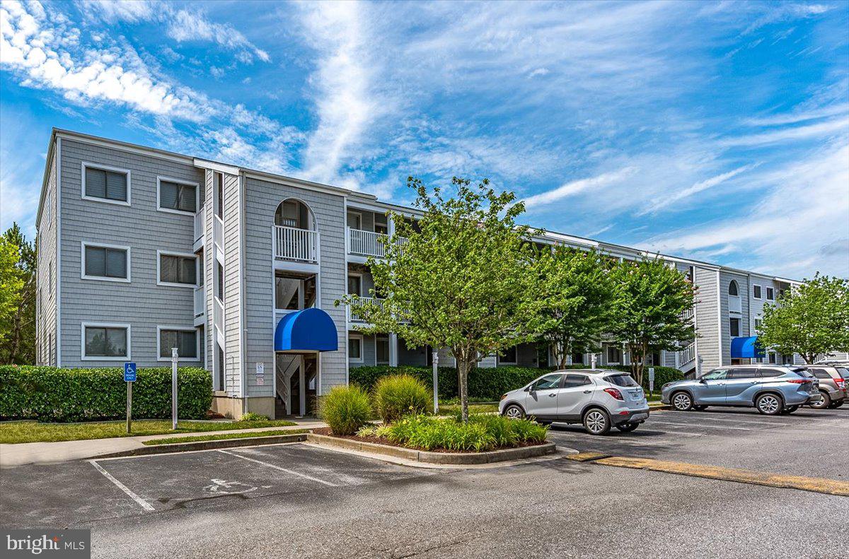 Photo 1 of 54 of 12401 Jamaica Ave #259 O1 condo