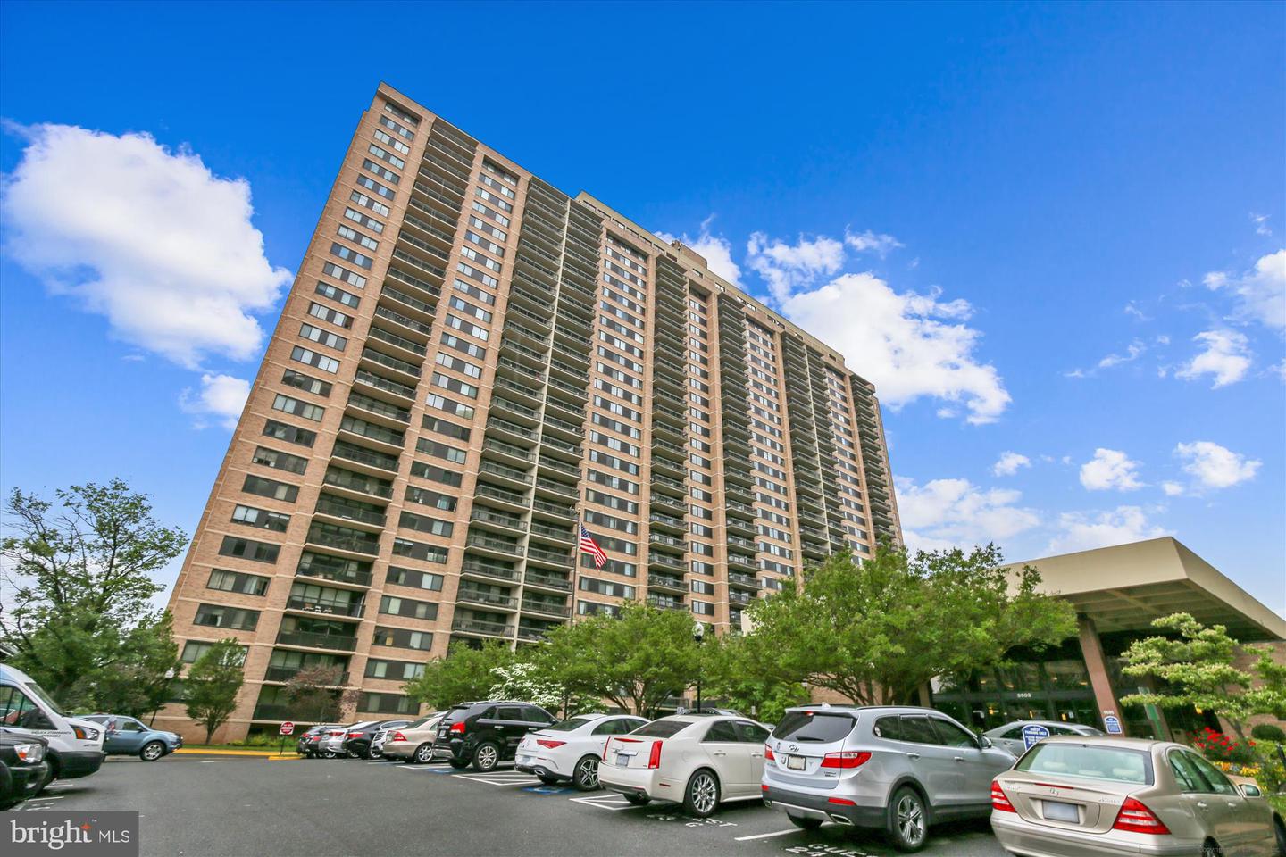 View Falls Church, VA 22041 condo