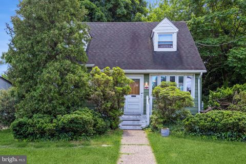 Single Family Residence in Palmyra NJ 222 Temple BOULEVARD.jpg