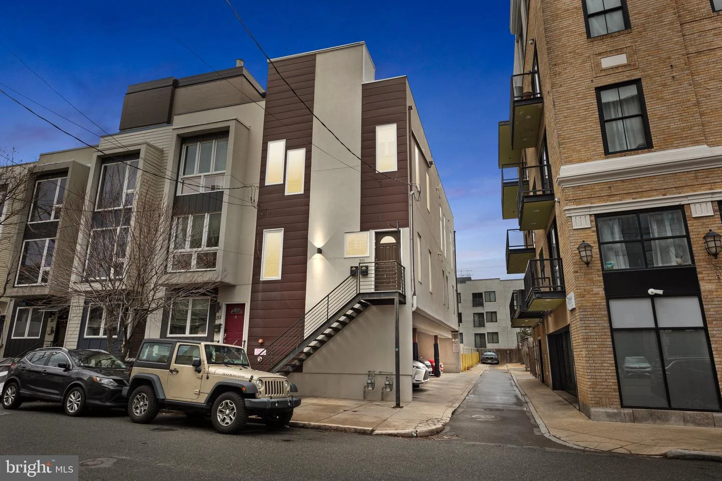 211 Green Street Unit B