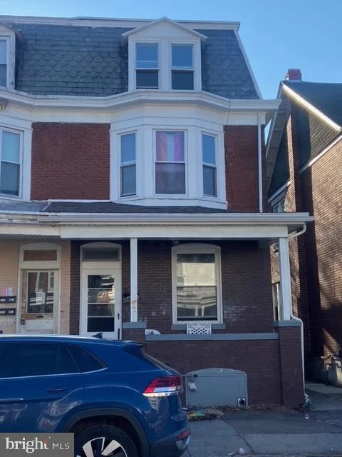 2334 N 4th Street