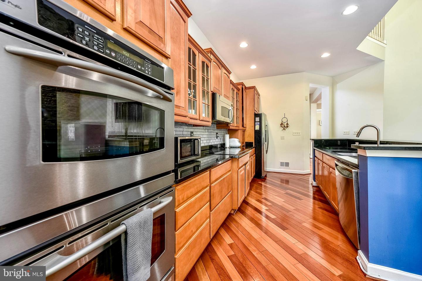 Photo 6 of 47 of 13044 Red Admiral Pl multi-family property