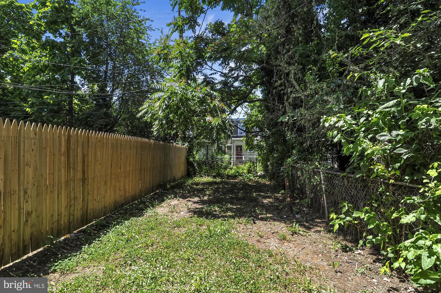 Photo 29 of 29 of 924 Vandever Ave townhome