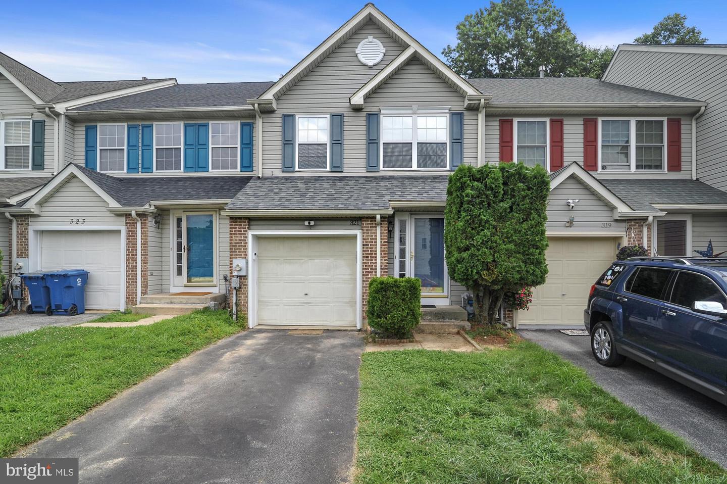 View Newark, DE 19702 townhome