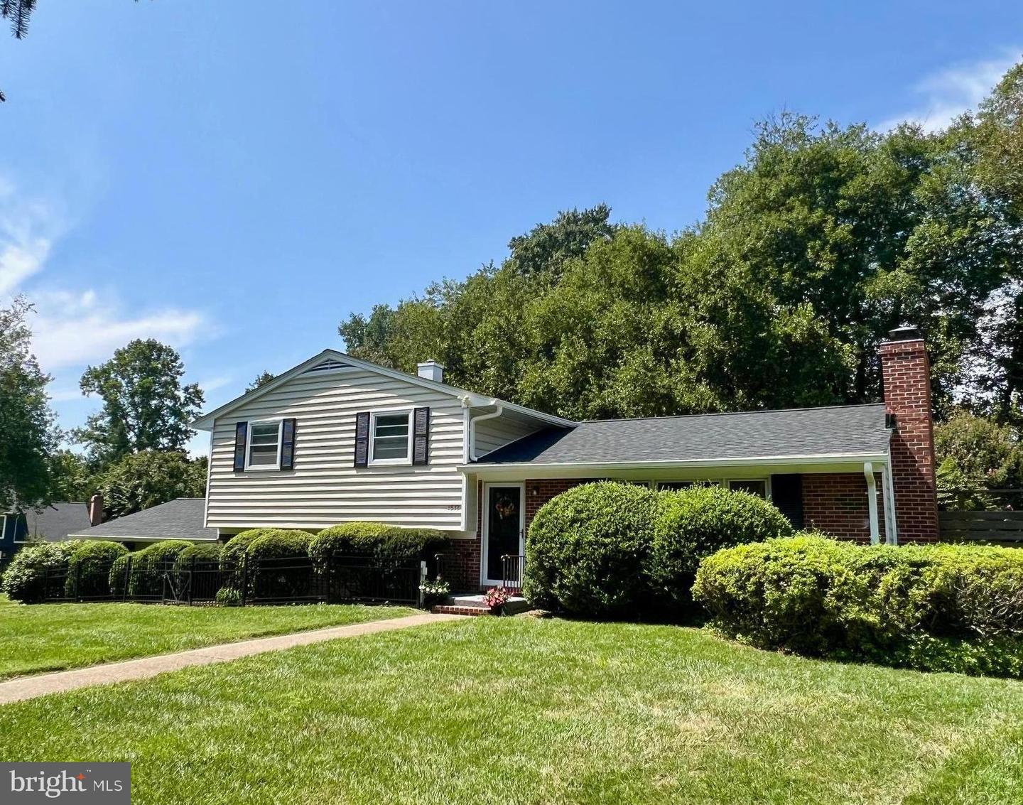 View Ellicott City, MD 21043 house