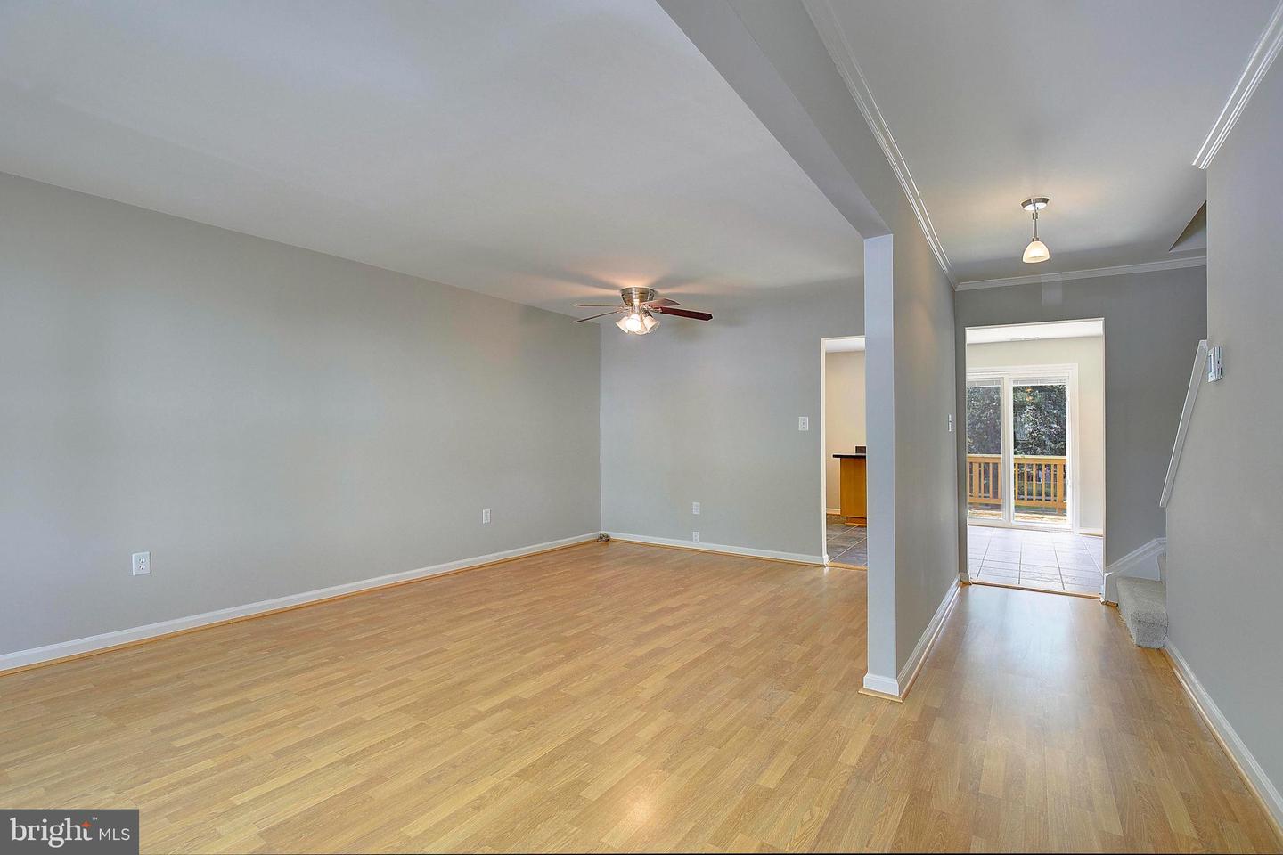 Photo 4 of 35 of 1544 Lowell Ct townhome