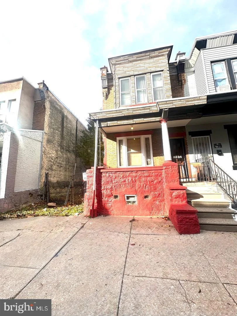 3350 N Philip Street