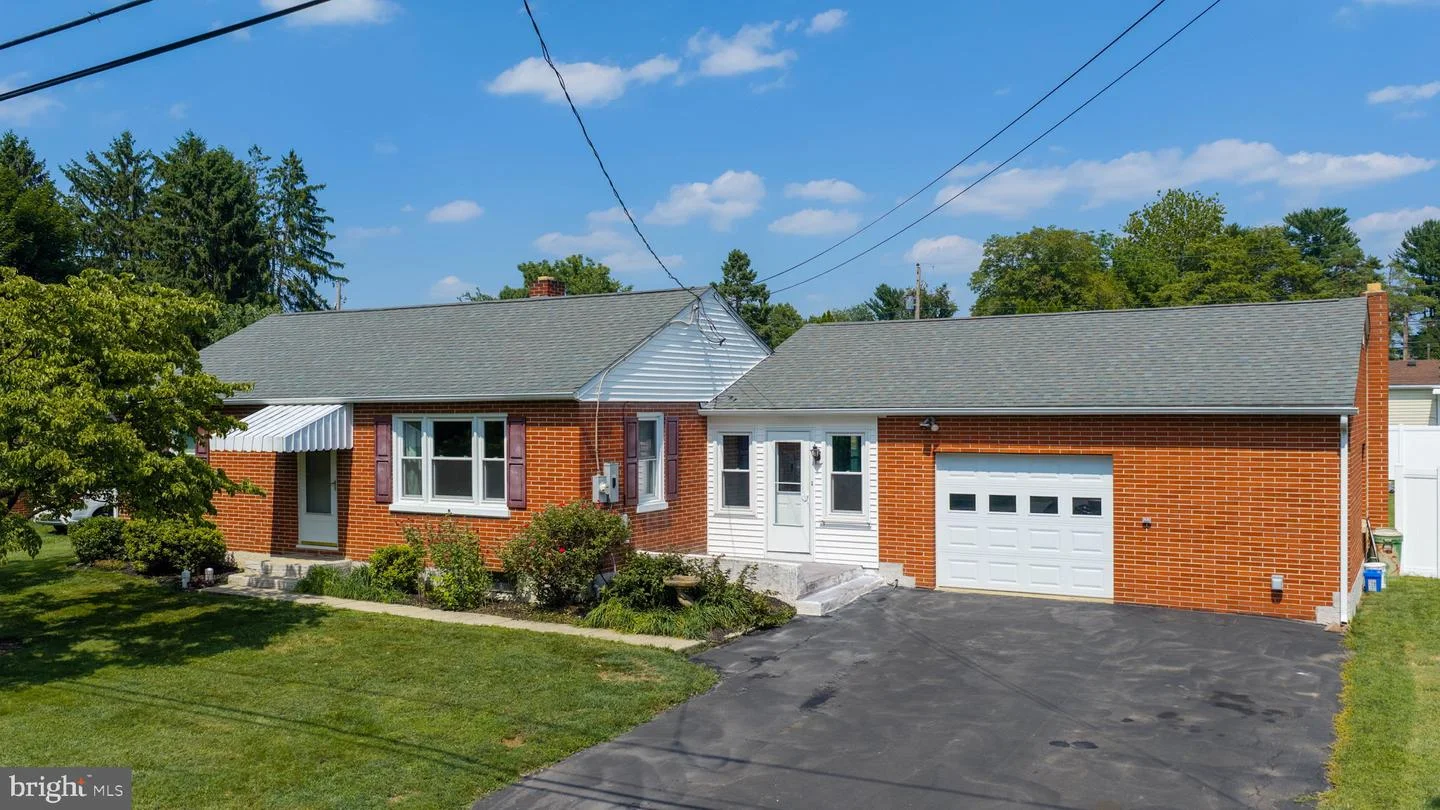 9 Park Circle Drive, Lancaster, PA, 17603