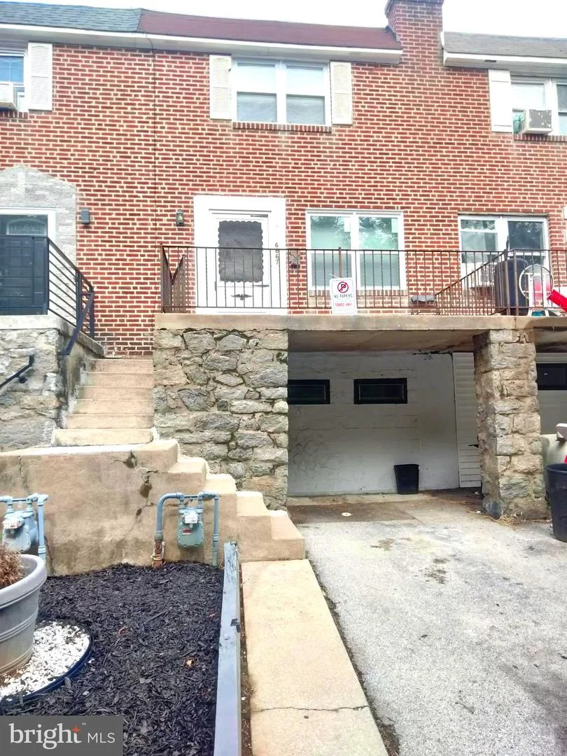 6667 Church Lane