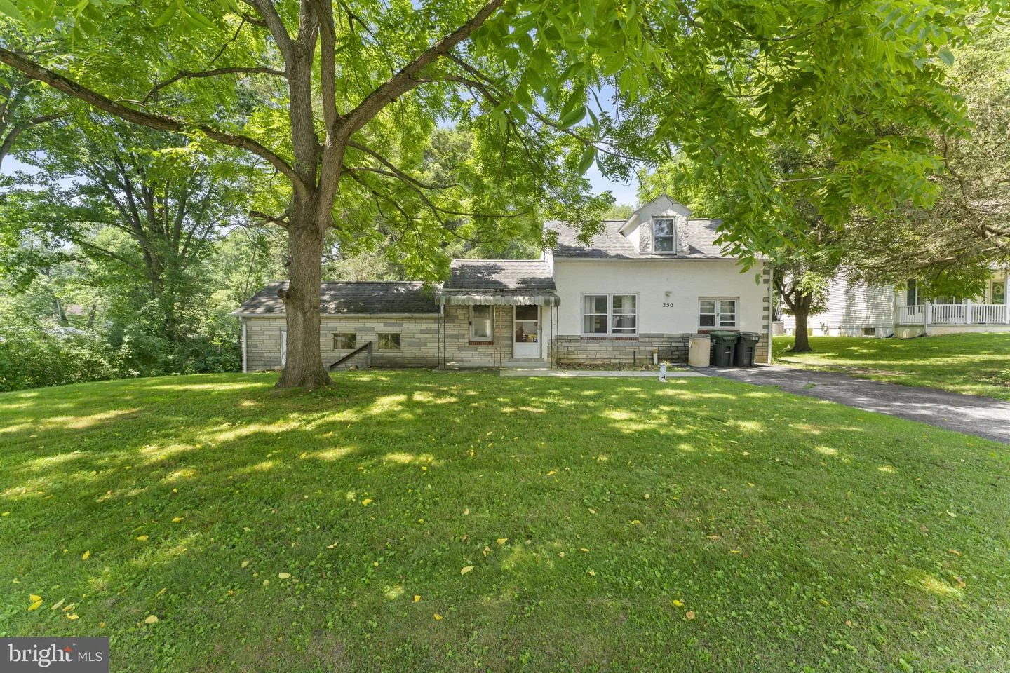 250 Watson Avenue