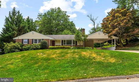 Single Family Residence in Cockeysville MD 427 Wake Robin DRIVE.jpg